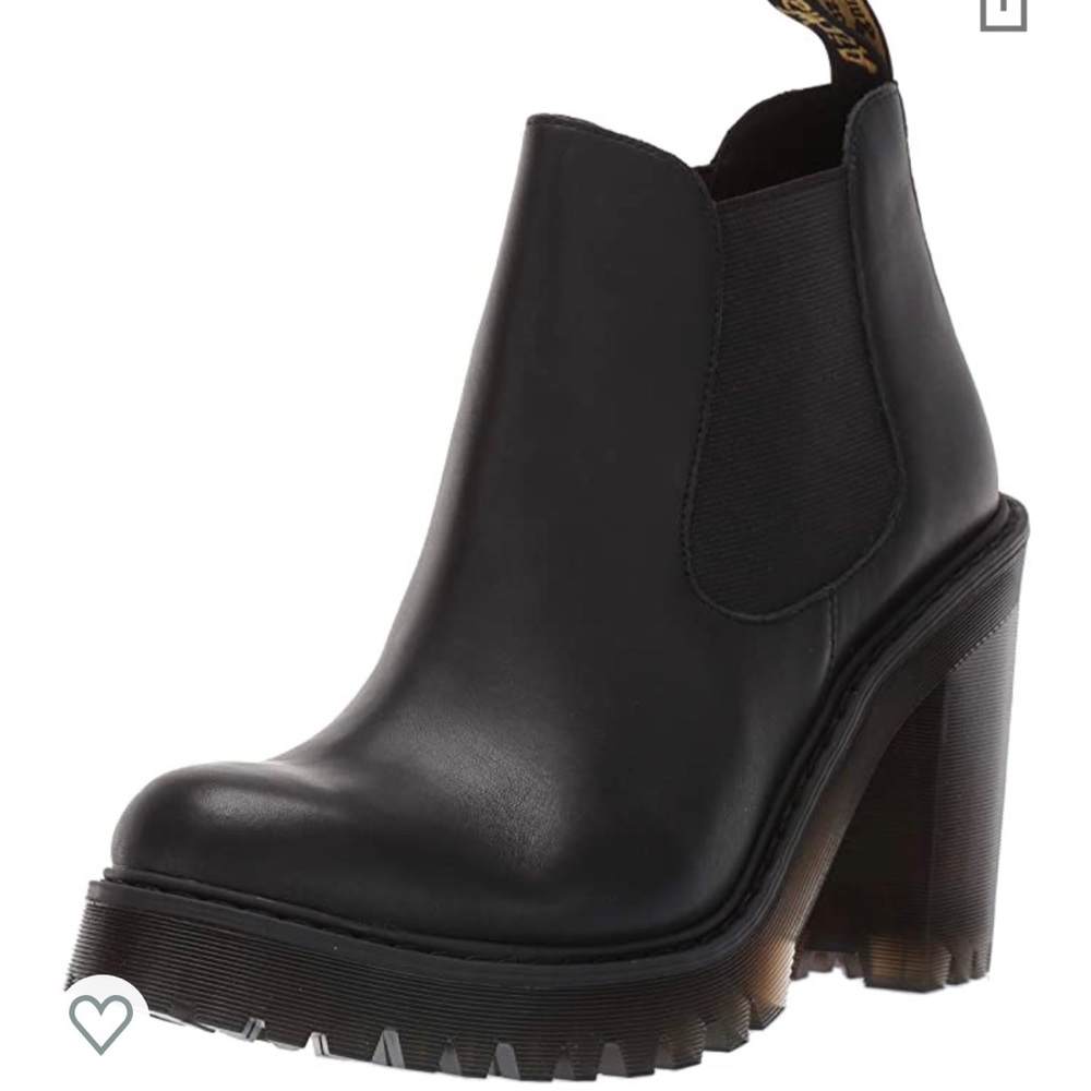 Doc Marten Chelsea Boots